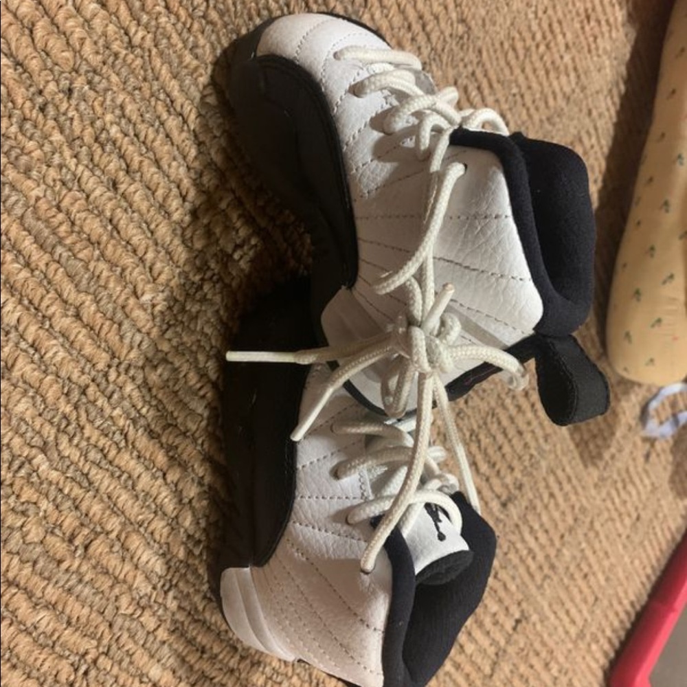 Retro 12s - Picture 2 of 2